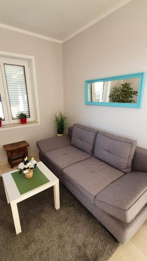 Apartments Ruzic Njivice Szoba fotó